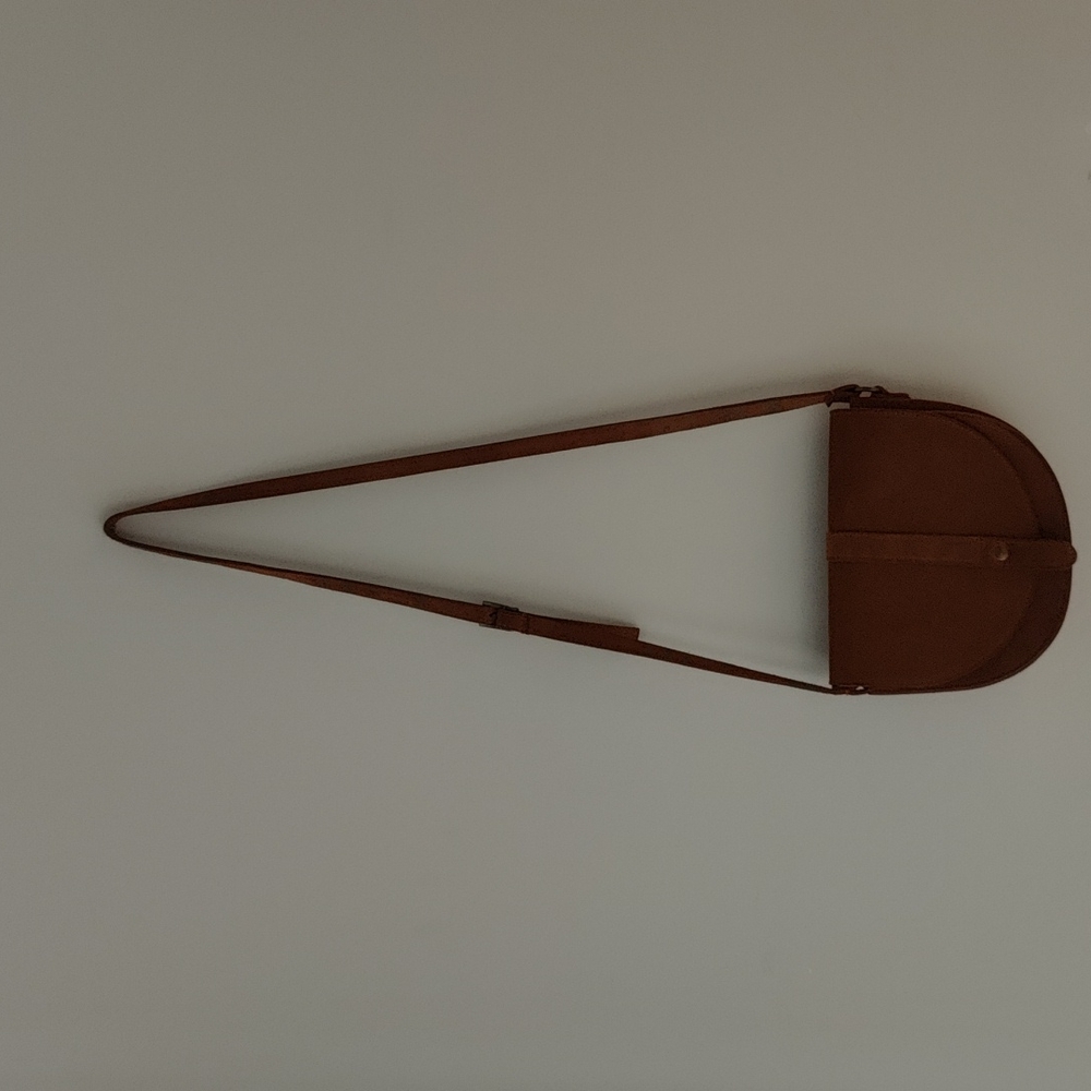 Crossbody leather bag